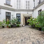 Amazing Studio 2P - Place Saint Georges/ Martyrs
