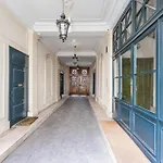 Amazing studio 2P - Place Saint Georges/ Martyrs