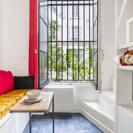 Apartment Amazing 2p - Place Saint Georges/ Martyrs Paris